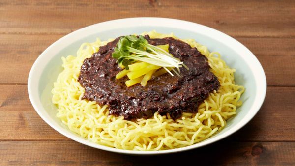 トンバンジャージャー麺のブラックジャージャー麺ソース｜韓流ジャージャー麺専門店の味