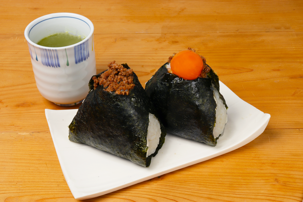 【50%OFF】艶感あふれる肉そぼろ｜都内人気おにぎり店の看板メニュー 【アウトレット】