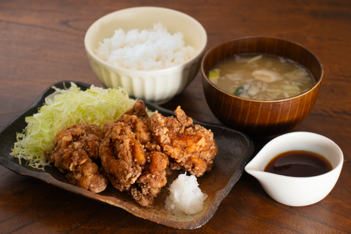 大ぶり唐揚げ(漬込み)｜65-70gで食べ応え◎